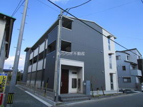静岡県浜松市中央区佐藤２ 3階建 築2年5ヶ月
