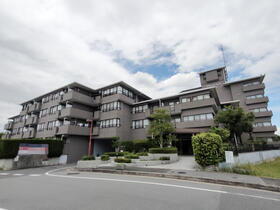 奈良県奈良市西登美ヶ丘２ 5階建 築35年5ヶ月
