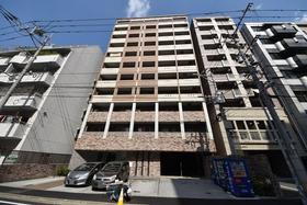 福岡県福岡市中央区舞鶴１ 11階建 築21年4ヶ月