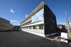 クオリアハイム千人町 3階建