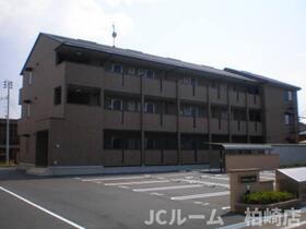 新潟県柏崎市錦町 3階建 築14年4ヶ月