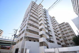 兵庫県神戸市兵庫区浜崎通 12階建 築17年5ヶ月
