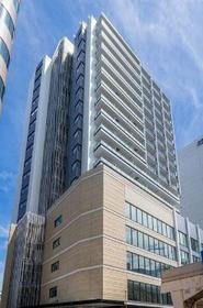 東京都目黒区青葉台４ 地上18階地下1階建 築1年9ヶ月