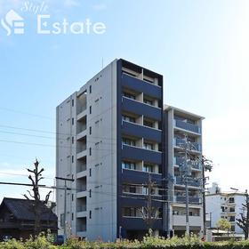 愛知県名古屋市西区栄生１ 8階建 築17年5ヶ月