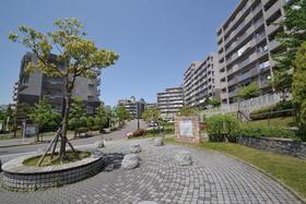 ＵＲ日進香久山花の街