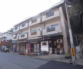 京都府京都市山科区日ノ岡坂脇町 6階建