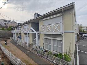 奈良県大和郡山市小泉町 2階建 築35年
