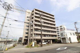 愛媛県松山市衣山１ 8階建 築25年10ヶ月