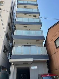 愛知県春日井市旭町１ 6階建 築12年5ヶ月