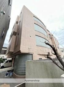 東京都江戸川区平井６ 4階建 築35年8ヶ月