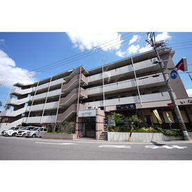 愛知県春日井市梅ケ坪町 5階建 築26年9ヶ月