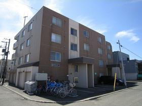 北海道札幌市東区伏古三条５ 4階建 築28年4ヶ月