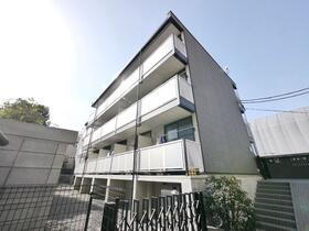 東京都板橋区前野町３ 築16年9ヶ月 3階建