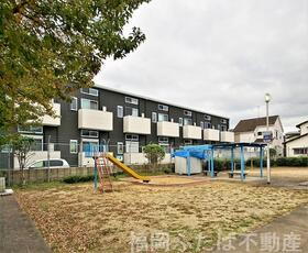 アドバンス野芥駅前