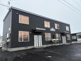 ハッピー北央Ａ 2階建