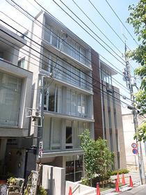東京都港区赤坂４ 地上5階地下1階建 築8年2ヶ月