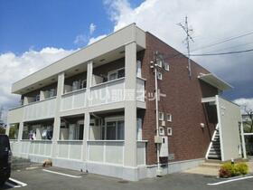 大阪府枚方市藤阪元町２ 2階建