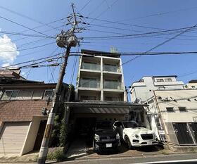 京都府京都市東山区鐘鋳町 5階建 築19年4ヶ月