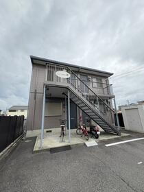 メゾン中村ＩＩ 2階建