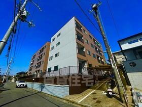 京都府八幡市男山長沢 賃貸マンション