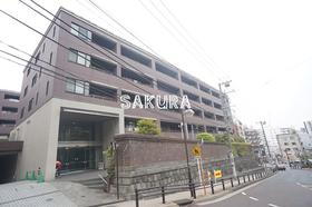 神奈川県横浜市西区老松町 地上6階地下1階建 築15年10ヶ月