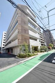東京都小金井市本町５ 6階建 築3年3ヶ月