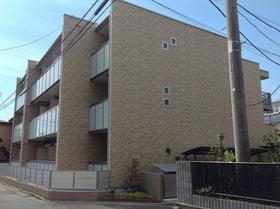 神奈川県大和市中央４ 3階建 築7年11ヶ月