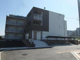埼玉県さいたま市緑区美園３ 3階建 築6年9ヶ月