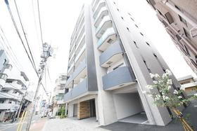 東京都調布市国領町１ 8階建 築4年11ヶ月