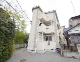 ＩＭＡＧＥ根岸台 3階建
