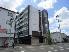 フェリーチェ薬師堂 6階建