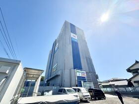 福岡県北九州市小倉南区長尾２ 14階建