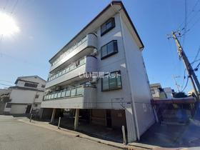 大阪府枚方市津田西町１ 4階建