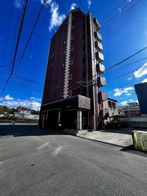 愛知県名古屋市西区城西２ 8階建 築18年1ヶ月