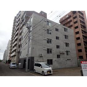 北海道札幌市中央区南十一条西１ 5階建 築7年5ヶ月