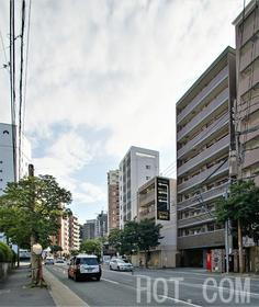 福岡県福岡市中央区警固３ 9階建 築17年6ヶ月