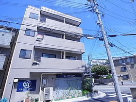 兵庫県神戸市垂水区仲田２ 4階建 築27年6ヶ月
