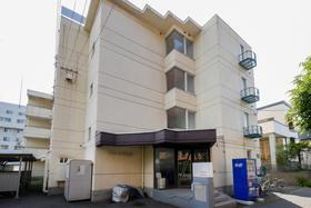 北海道札幌市北区北三十七条西９ 4階建 築35年6ヶ月