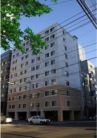 北海道札幌市中央区北一条東２ 10階建