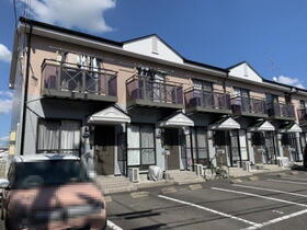 滋賀県東近江市中小路町 テラスハウス