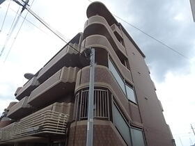 兵庫県明石市鍛治屋町 5階建