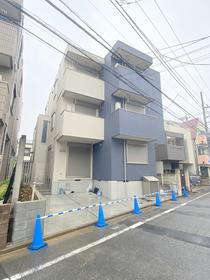 東京都練馬区北町１ 3階建 築3年3ヶ月