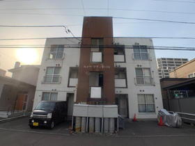 北海道札幌市北区北三十八条西８ 3階建 築38年5ヶ月