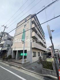 クリスタルプラザ