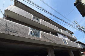 広島県広島市中区吉島西２ 3階建 築26年2ヶ月