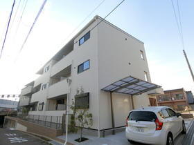 Ｍａｉｓｏｎ　ｄｅ　Ｒａｆｆｉｎｅ　Ｉ 3階建