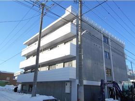 北海道札幌市中央区南十二条西１６ 4階建 