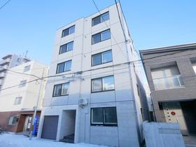 北海道札幌市中央区南八条西１３ 5階建 築5年7ヶ月