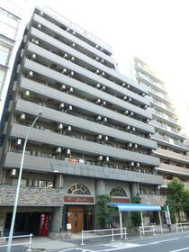 東京都港区芝３ 地上15階地下1階建