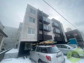 北海道札幌市西区八軒三条西２ 賃貸マンション